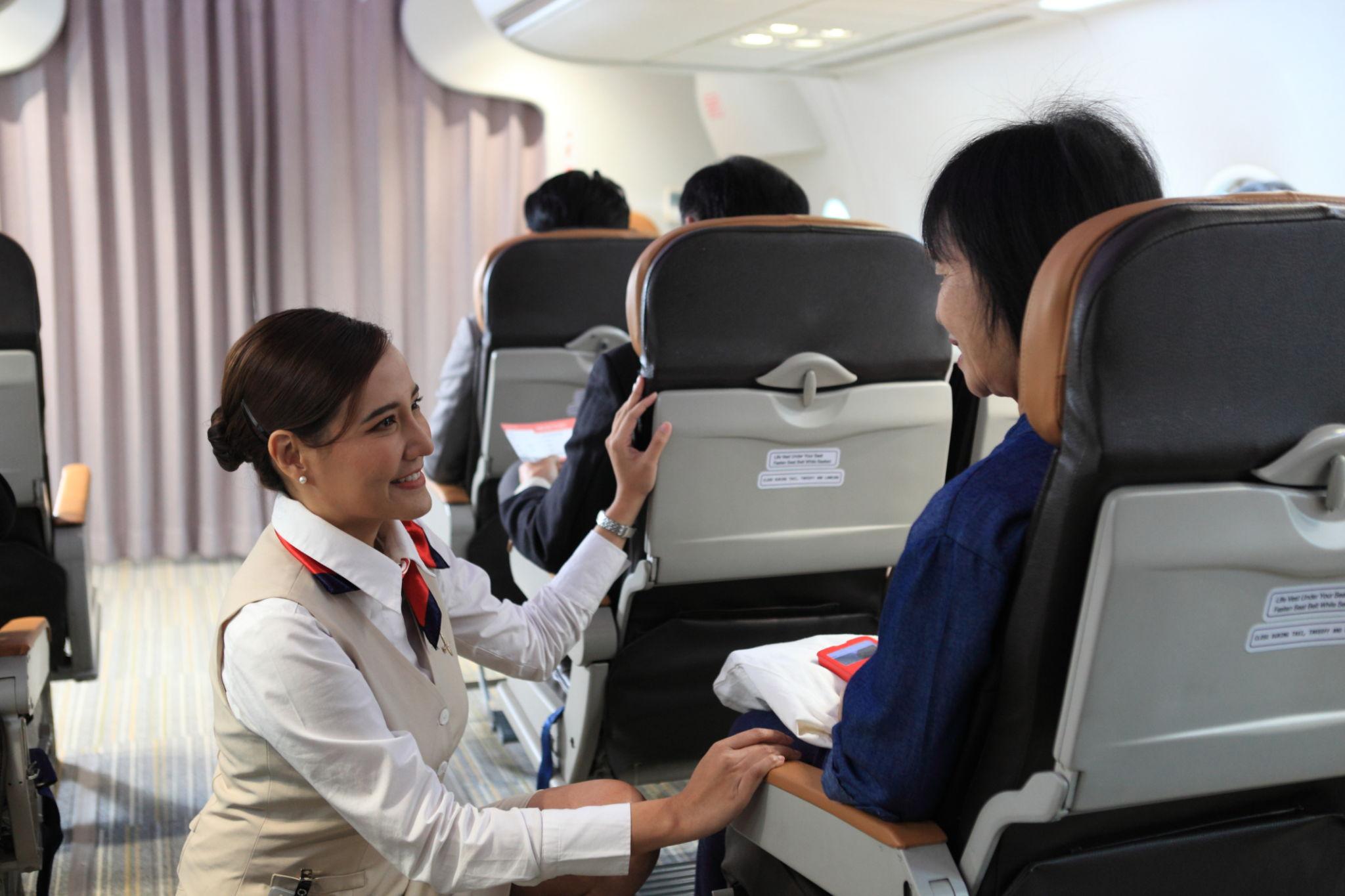 Aircraft cabin interior